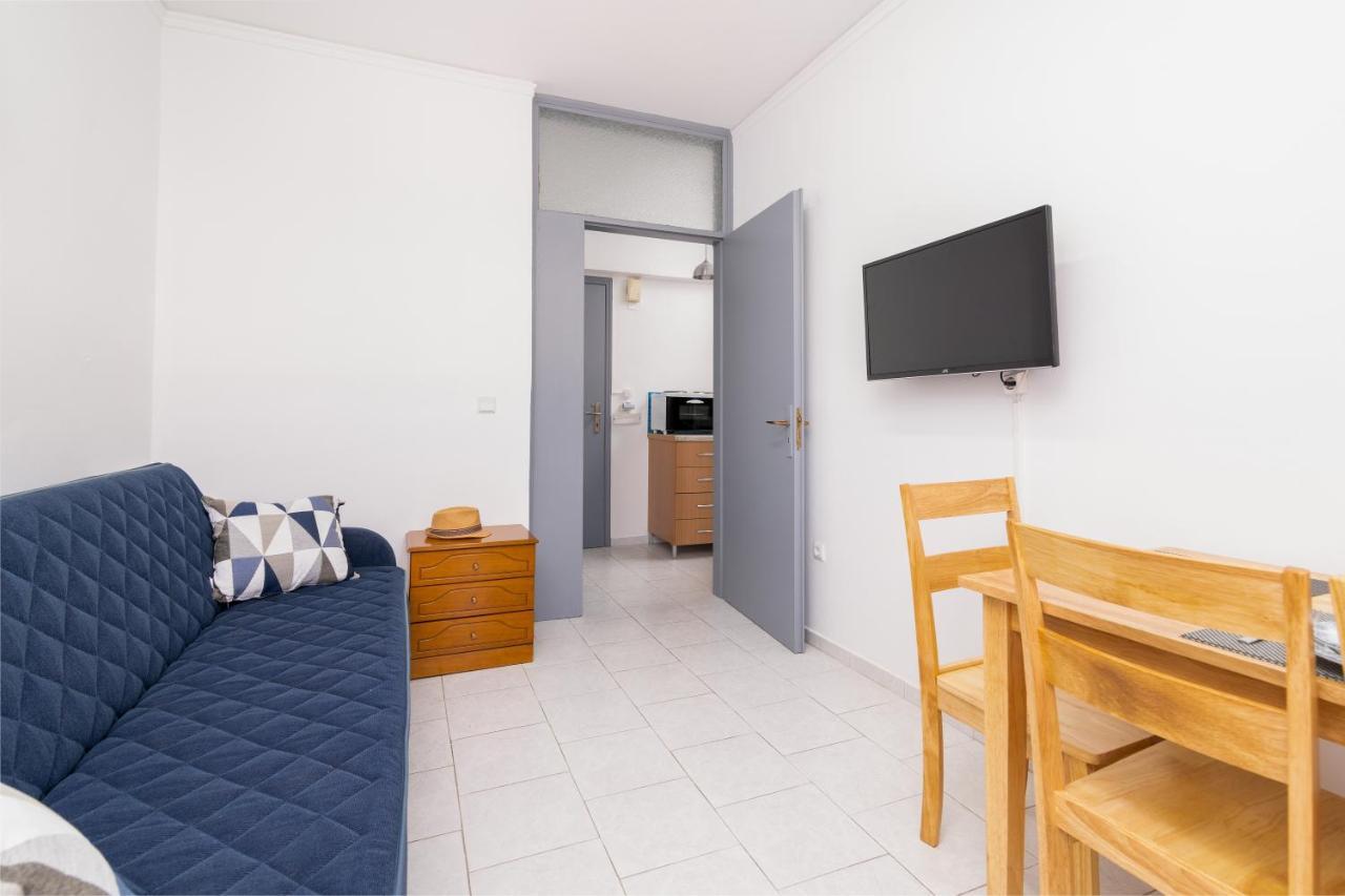 Studio Amarantios Rhodes City Bagian luar foto